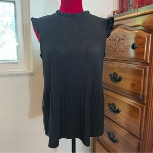 Adrianna Papell Top NWT Exquisite Black Delicious Detail! Size Small